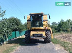 Комбайн New Holland TR88 1997