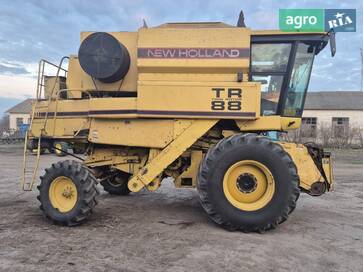 New Holland TR88 1997 - фото