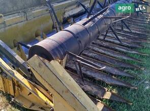 Комбайн New Holland TX 66 2005