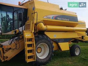 Комбайн New Holland TX 68 2004