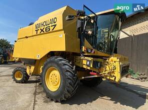 Комбайн New Holland TX 2002