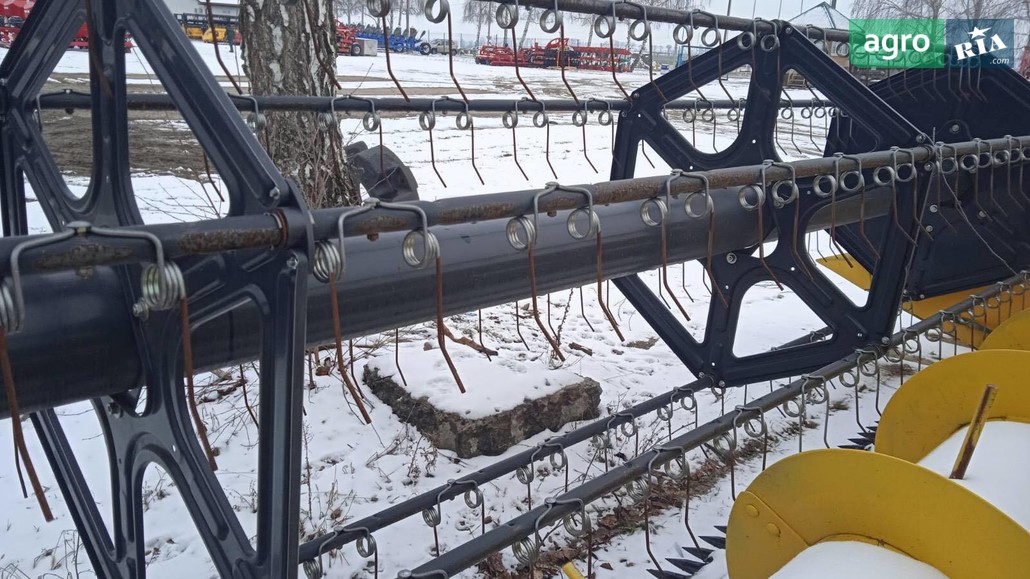 Жниварка New Holland Varifeed 2021 - фото 1