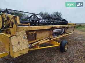 Жниварка New Holland Varifeed 2001