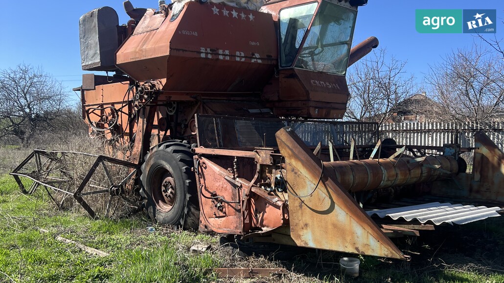 Комбайн Нива СК-5 1991 - фото 1