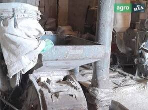 Подрібнювач Новоград-Волинськсільмаш КДУ-2.0-1 