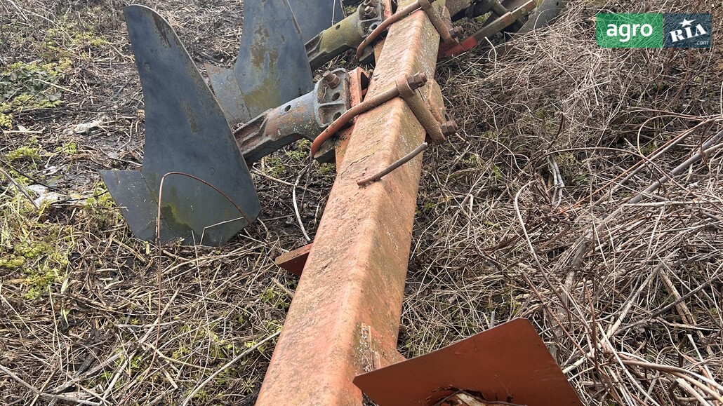 Плуг Одессапочвомаш ПЛН 5-35 2000 - фото 1