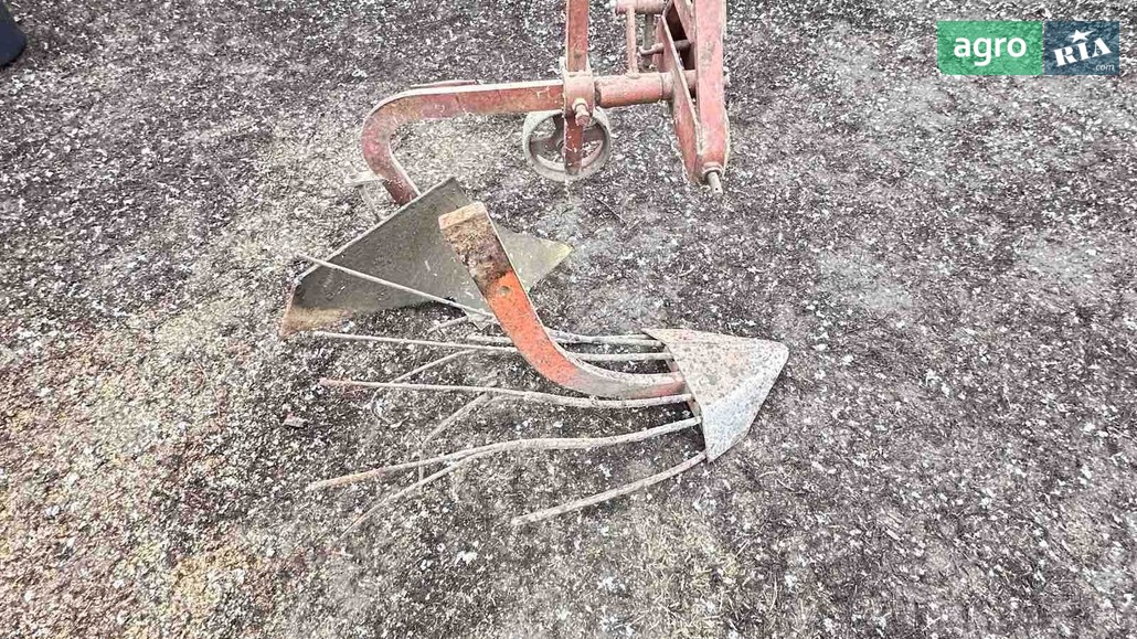 Плуг ПЛН 1-25 1990 - фото 1