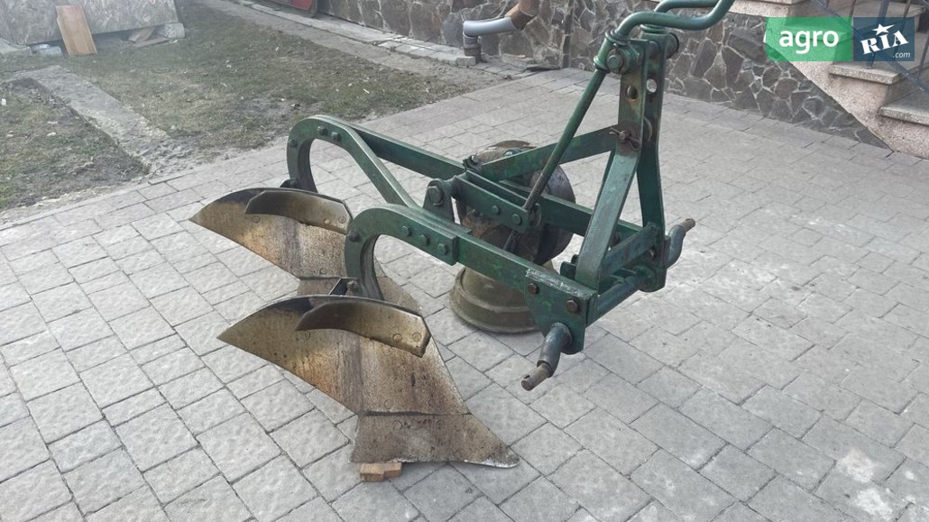 Плуг ПЛН 2-30 1985 - фото 1