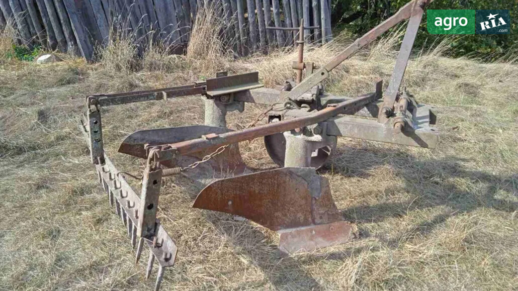 Плуг ПЛН 2-35 1990 - фото 1