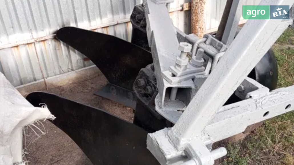 Плуг ПЛН 2-35 2000 - фото 1