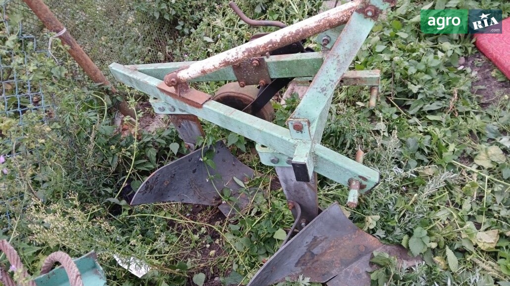 Плуг ПЛН 2-35 2008 - фото 1