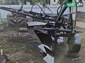 Плуг ПЛН 2-35 1990