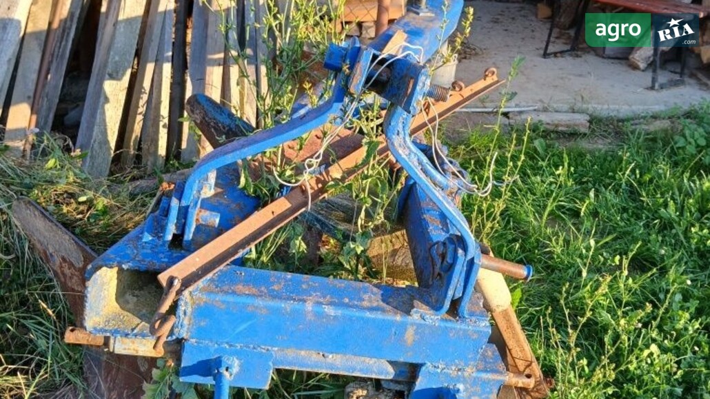 Плуг ПЛН 3-25 1990 - фото 1