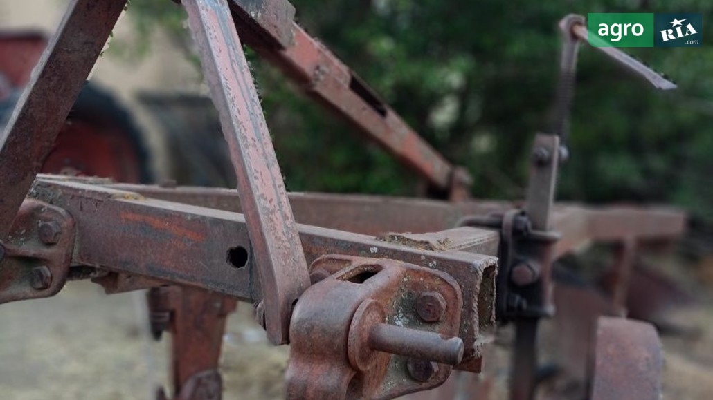Плуг ПЛН 3-30 1992 - фото 1