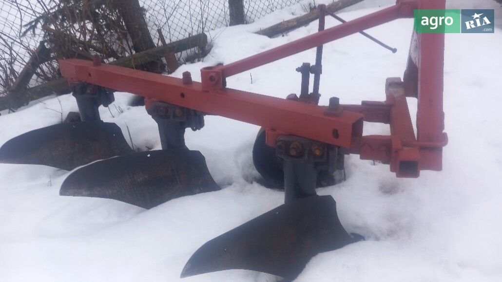 Плуг ПЛН 3-30 1991 - фото 1