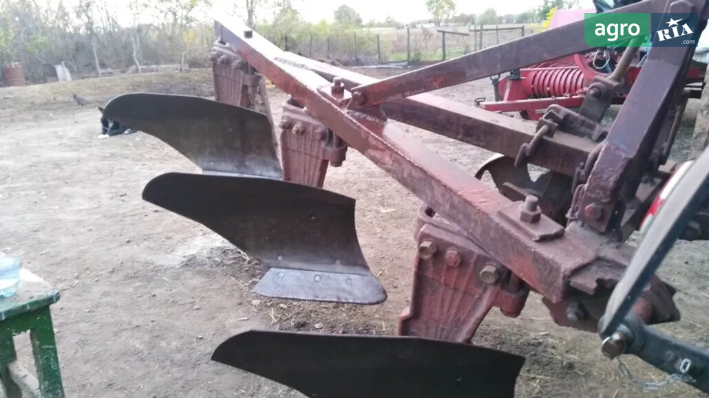 Плуг ПЛН 3-35 2000 - фото 1