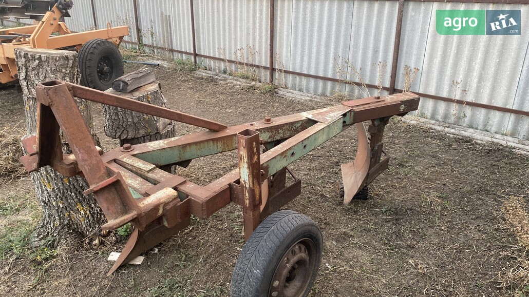 Плуг ПЛН 3-35 2001 - фото 1