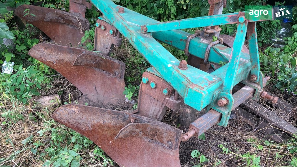 Плуг ПЛН 3-35 2000 - фото 1