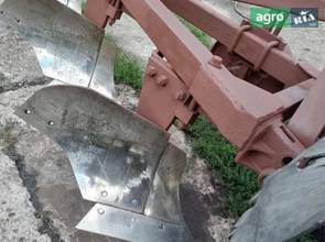 Плуг ПЛН 3-35 2000