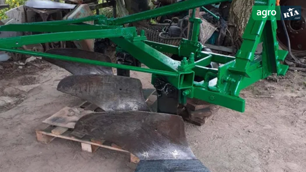 Плуг ПЛН 3-35 1999 - фото 1