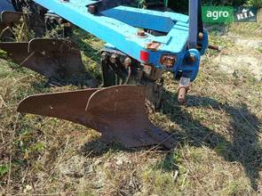 Плуг ПЛН 3-35 2000