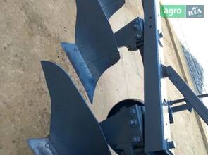 Плуг ПЛН 3-35 2001