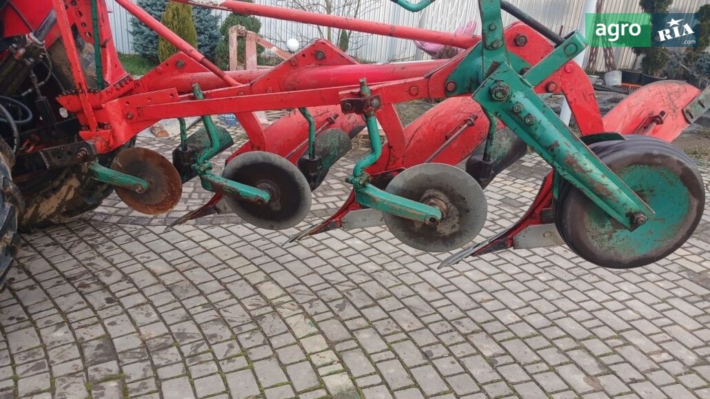 Плуг ПЛН 3-35 2000 - фото 1