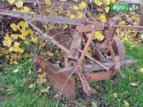 Плуг ПЛН 3-35 1992