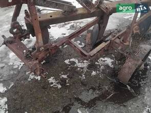 Плуг ПЛН 3-35 1989