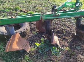 Плуг ПЛН 3-35 