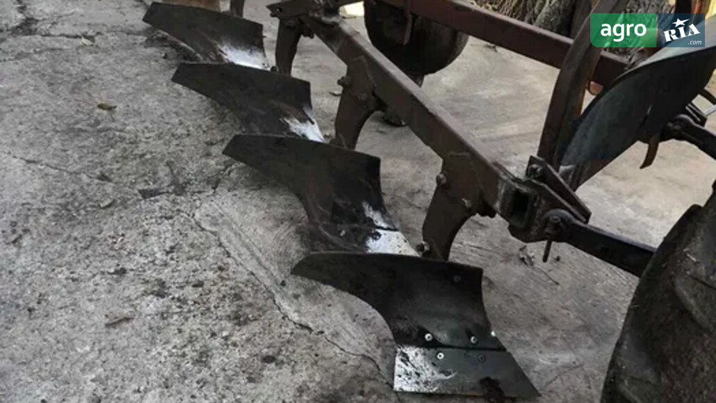 Плуг ПЛН 5-25 2000 - фото 1