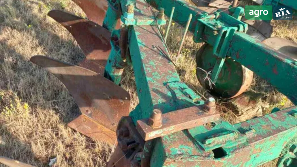 Плуг ПЛН 5-35 1993 - фото 1