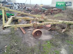 Плуг ПЛН 5-35 1996