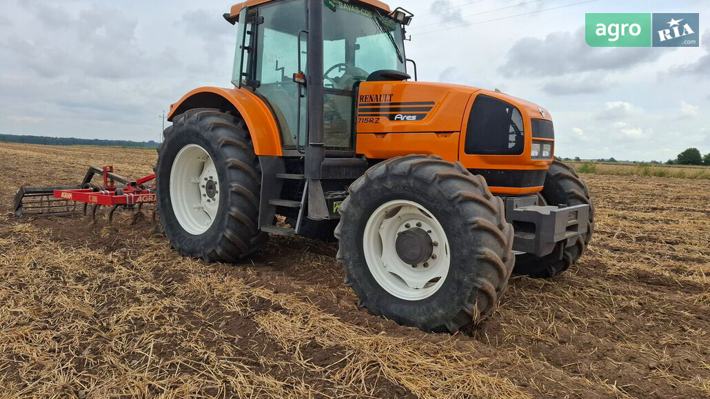 Трактор Renault Ares 2002 - фото 1