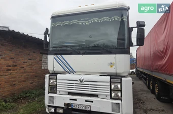 Вантажівка Renault Magnum 2001 - фото