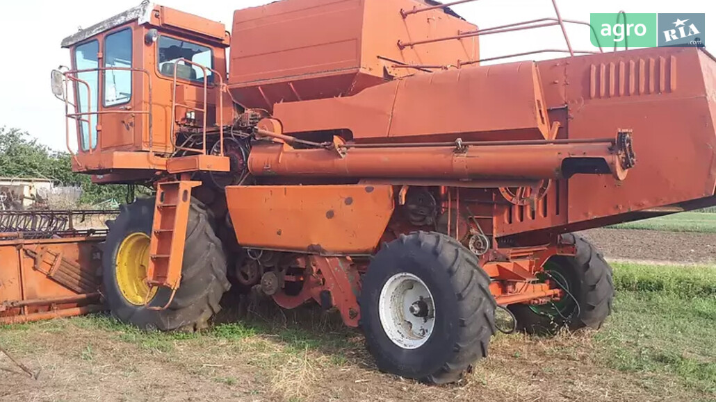 Комбайн Ростсельмаш Дон 1500А 1989 - фото 1