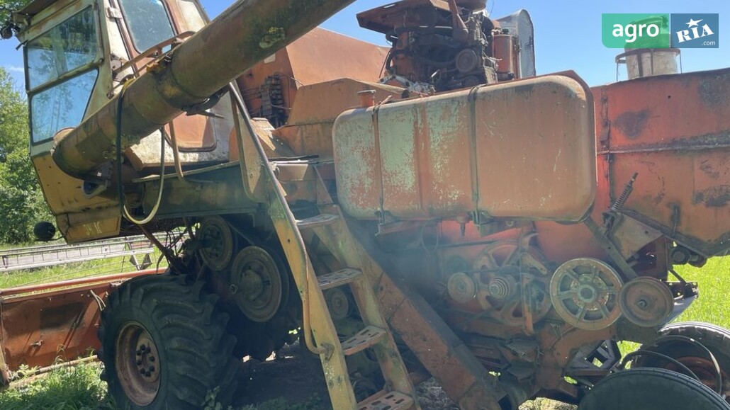 Комбайн Ростсельмаш Нива СК-5 1991 - фото 1