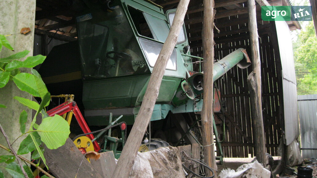 Комбайн Ростсельмаш Нива 1995 - фото 1