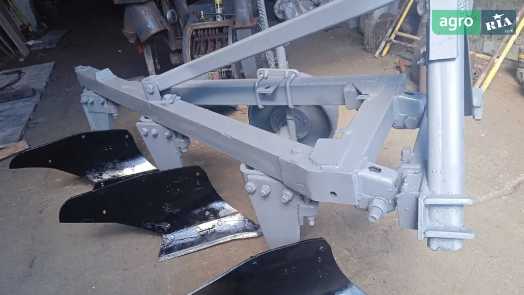 Плуг Саморобний   1995 - фото 1