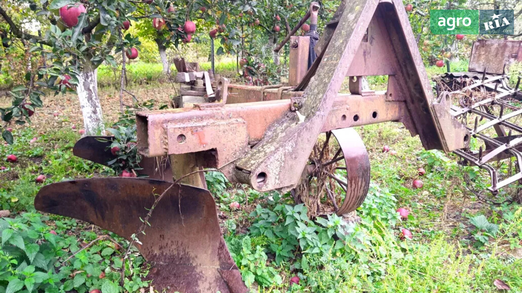 Плуг Саморобний   1990 - фото 1