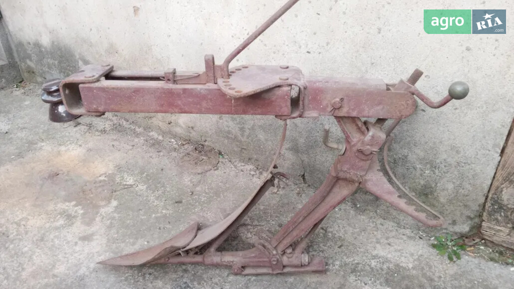 Плуг Саморобний   1990 - фото 1