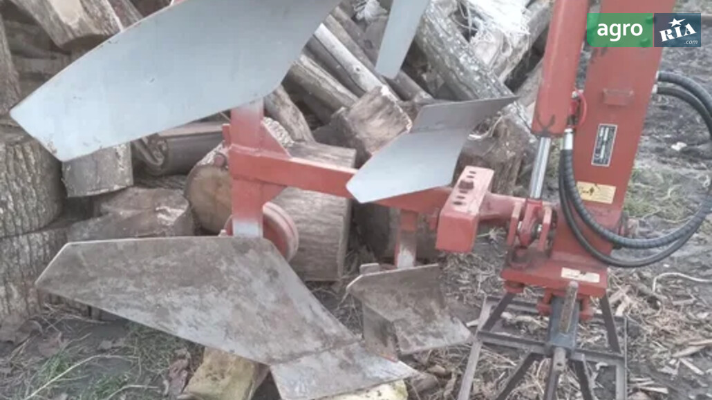 Плуг Саморобний   1996 - фото 1