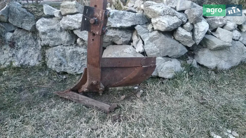 Плуг Саморобний   2000 - фото 1