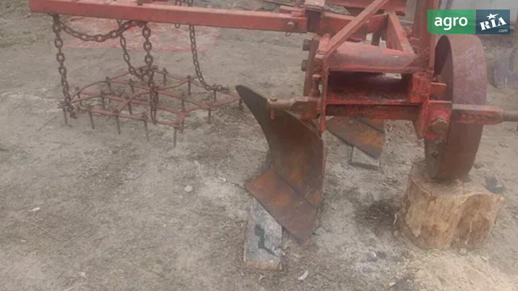 Плуг Саморобний   1987 - фото 1