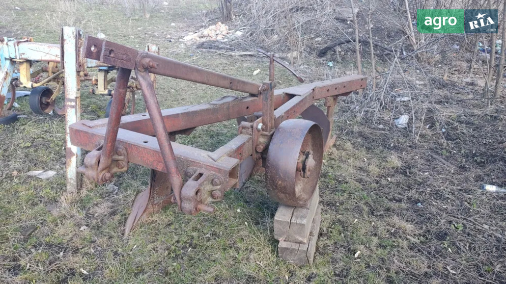 Плуг Саморобний   1990 - фото 1