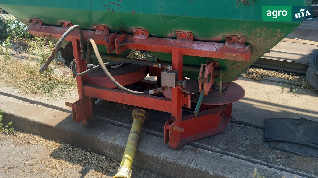 Розкидач Саморобний   1995 - фото 1