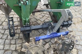 Саджалка Саморобна    - фото