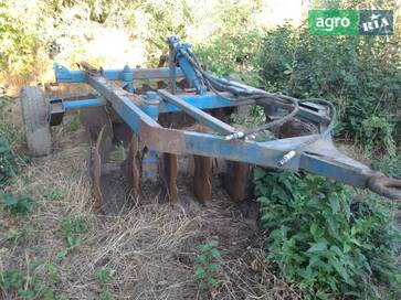 Саморобна    - фото