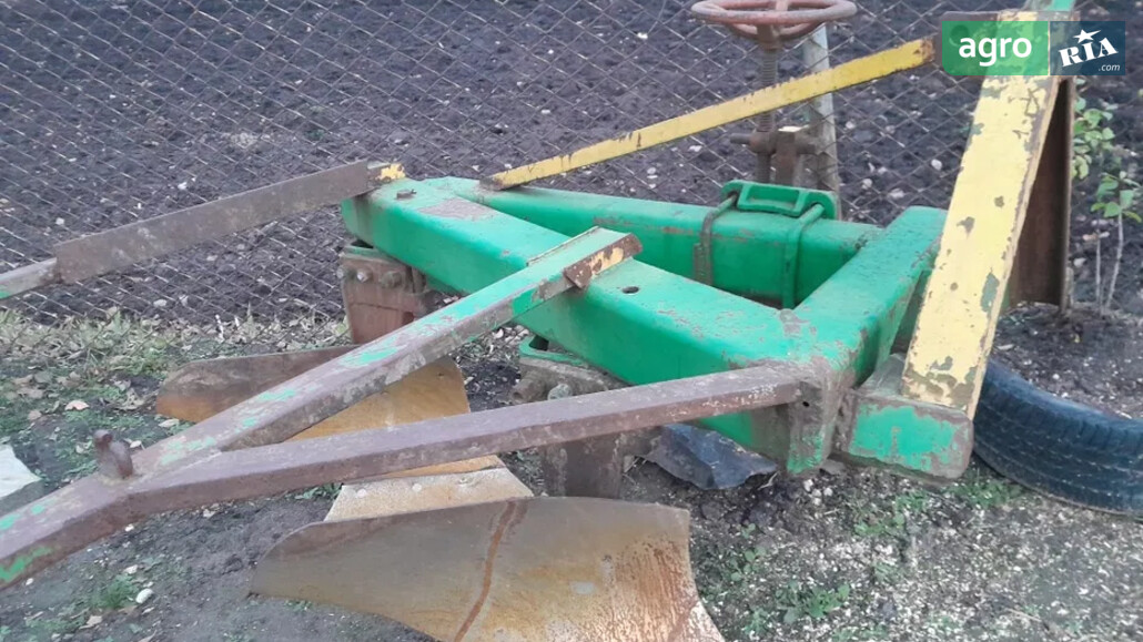 Плуг Саморобний   1987 - фото 1