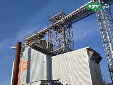 Саморобна    - фото